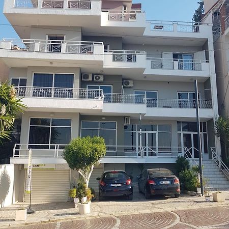 Olivias Apartments City Center Sarandë Eksteriør bilde