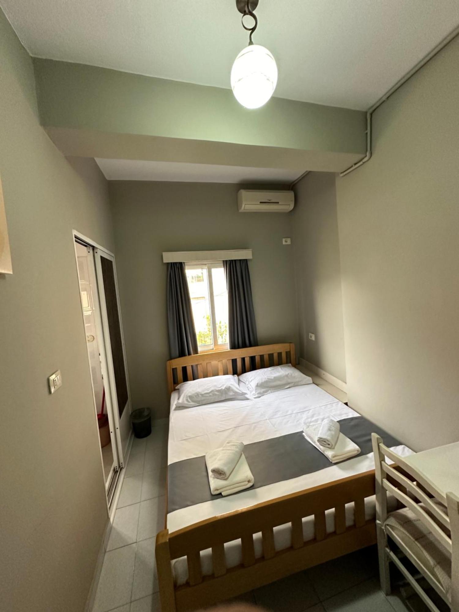 Olivias Apartments City Center Sarandë Eksteriør bilde
