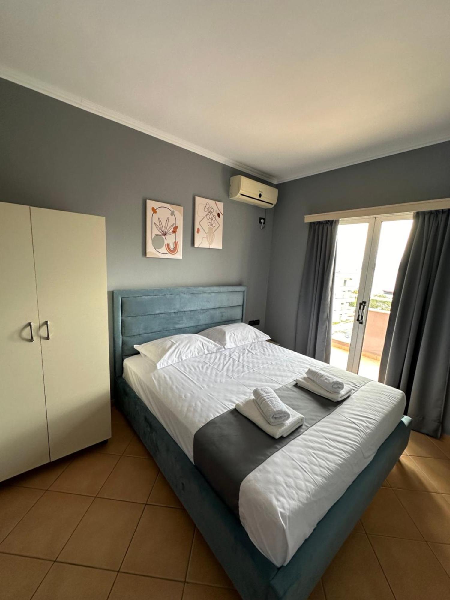 Olivias Apartments City Center Sarandë Eksteriør bilde
