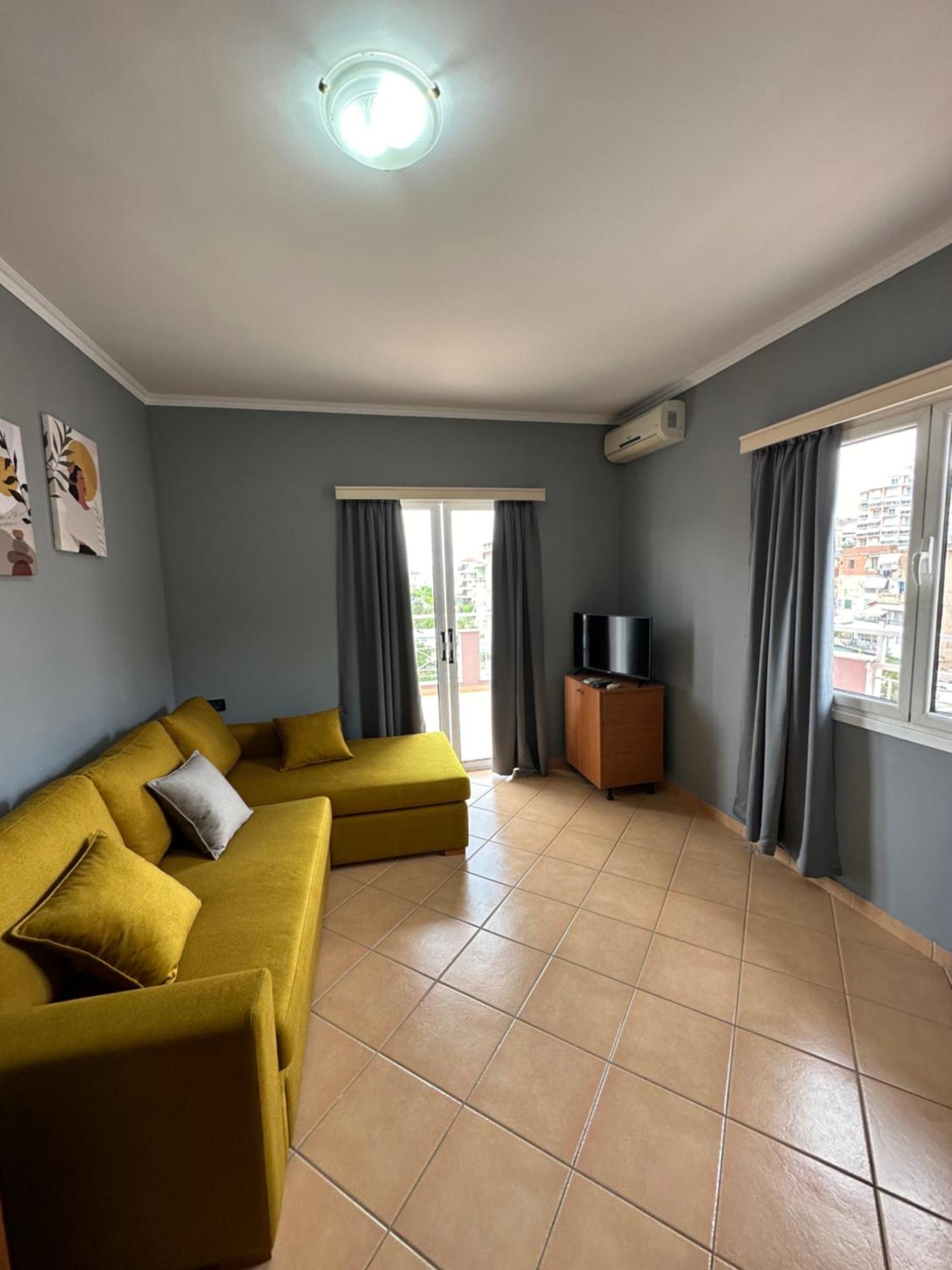 Olivias Apartments City Center Sarandë Eksteriør bilde