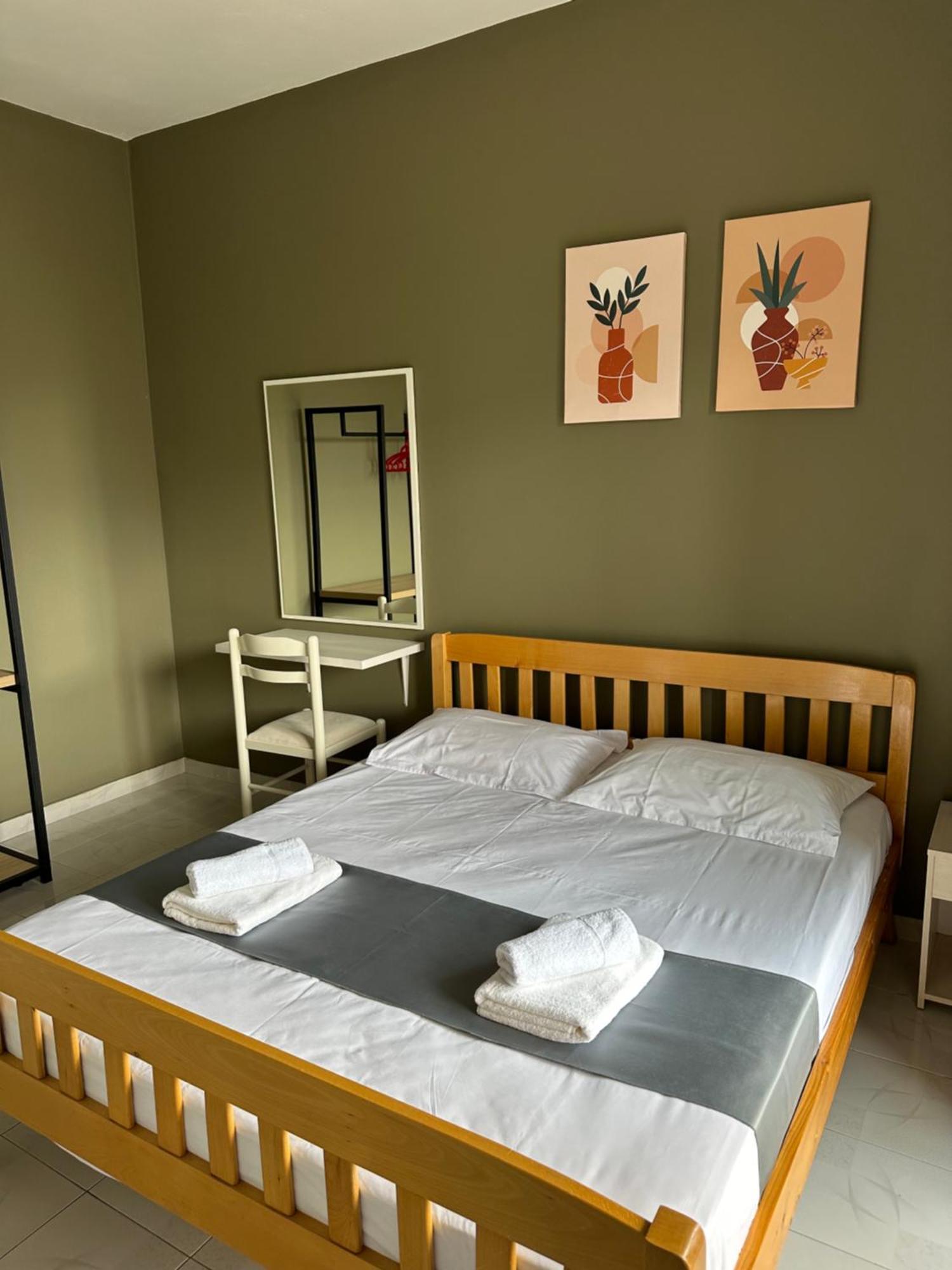 Olivias Apartments City Center Sarandë Eksteriør bilde