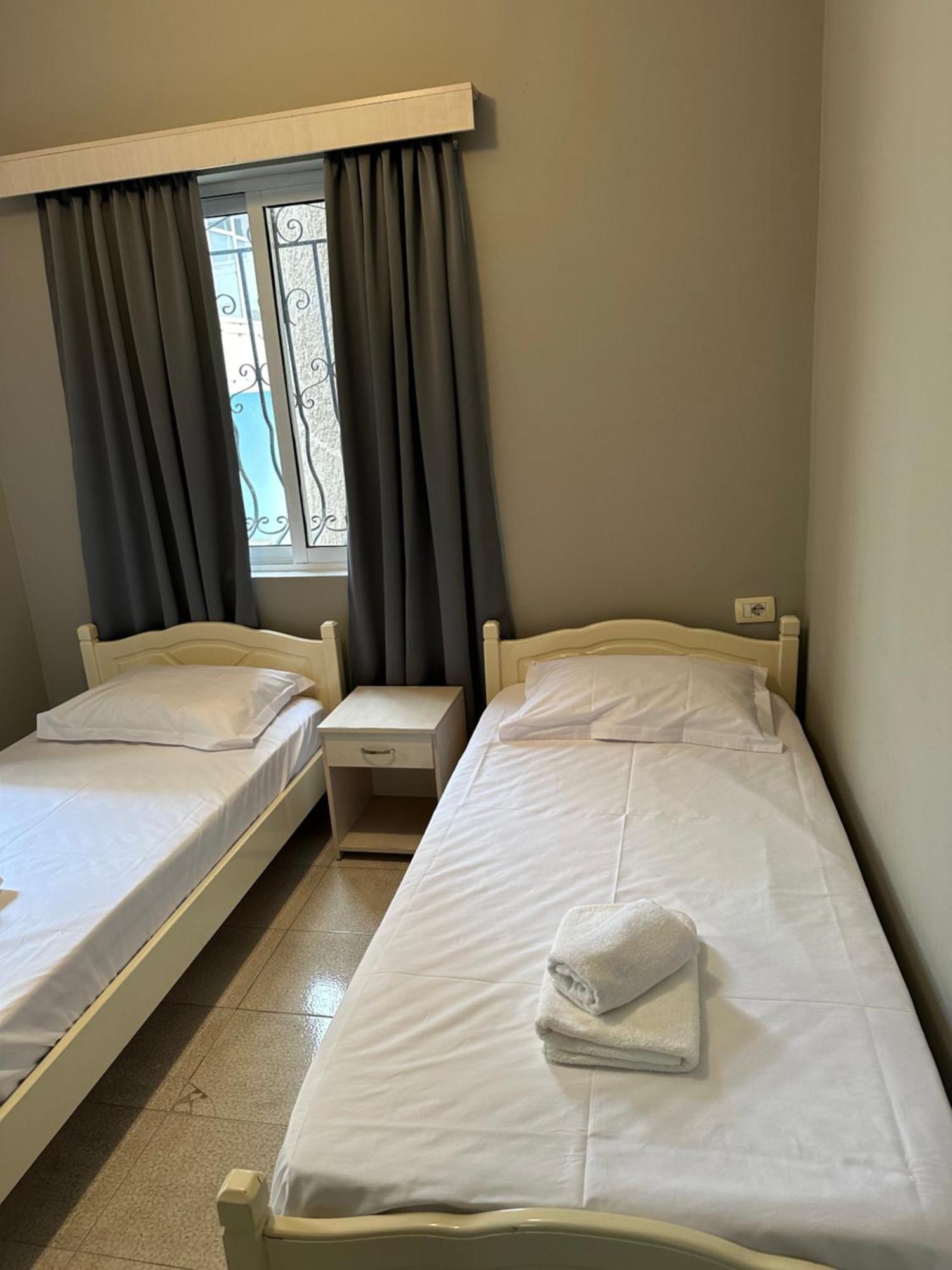 Olivias Apartments City Center Sarandë Eksteriør bilde