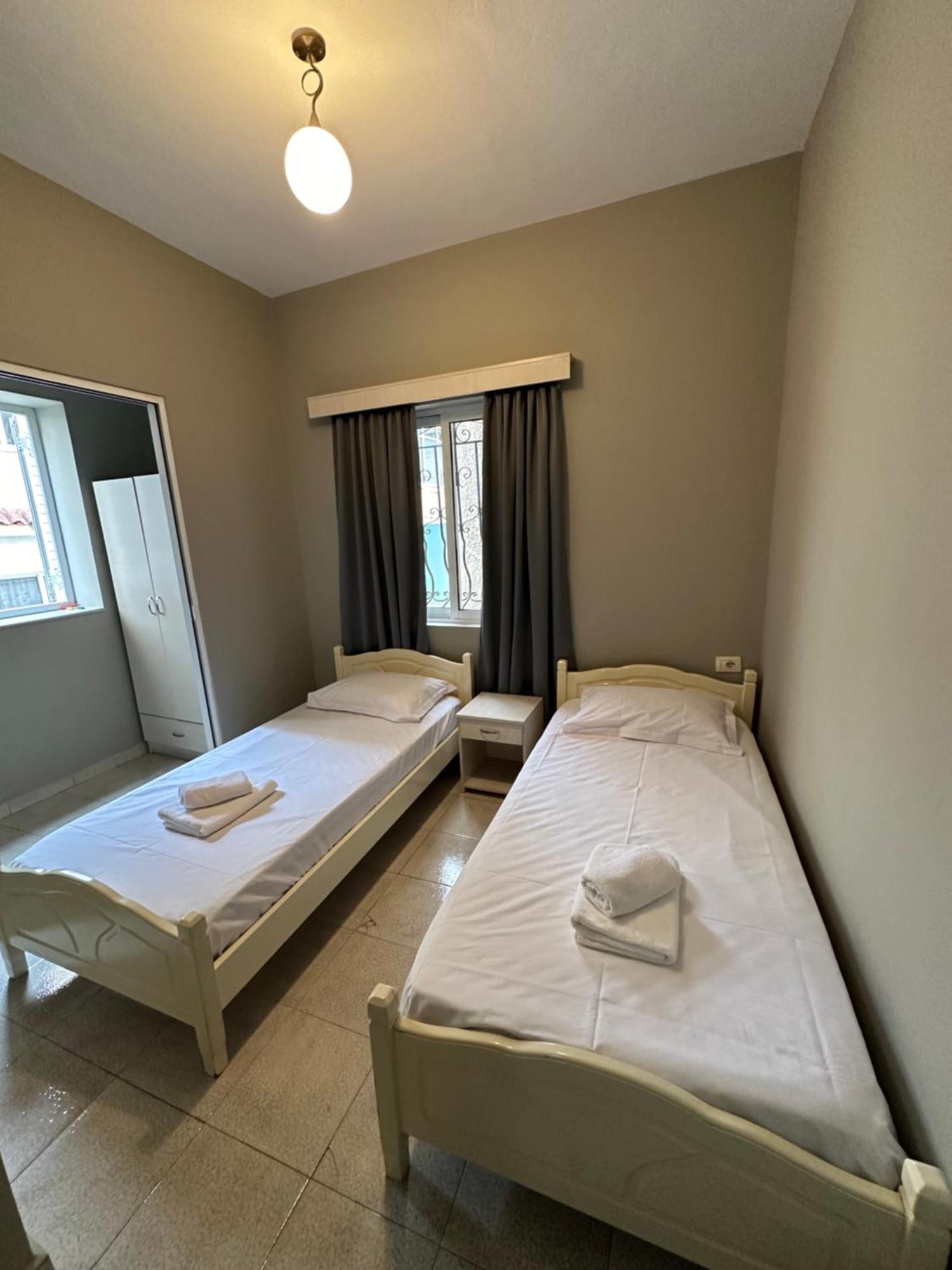 Olivias Apartments City Center Sarandë Eksteriør bilde