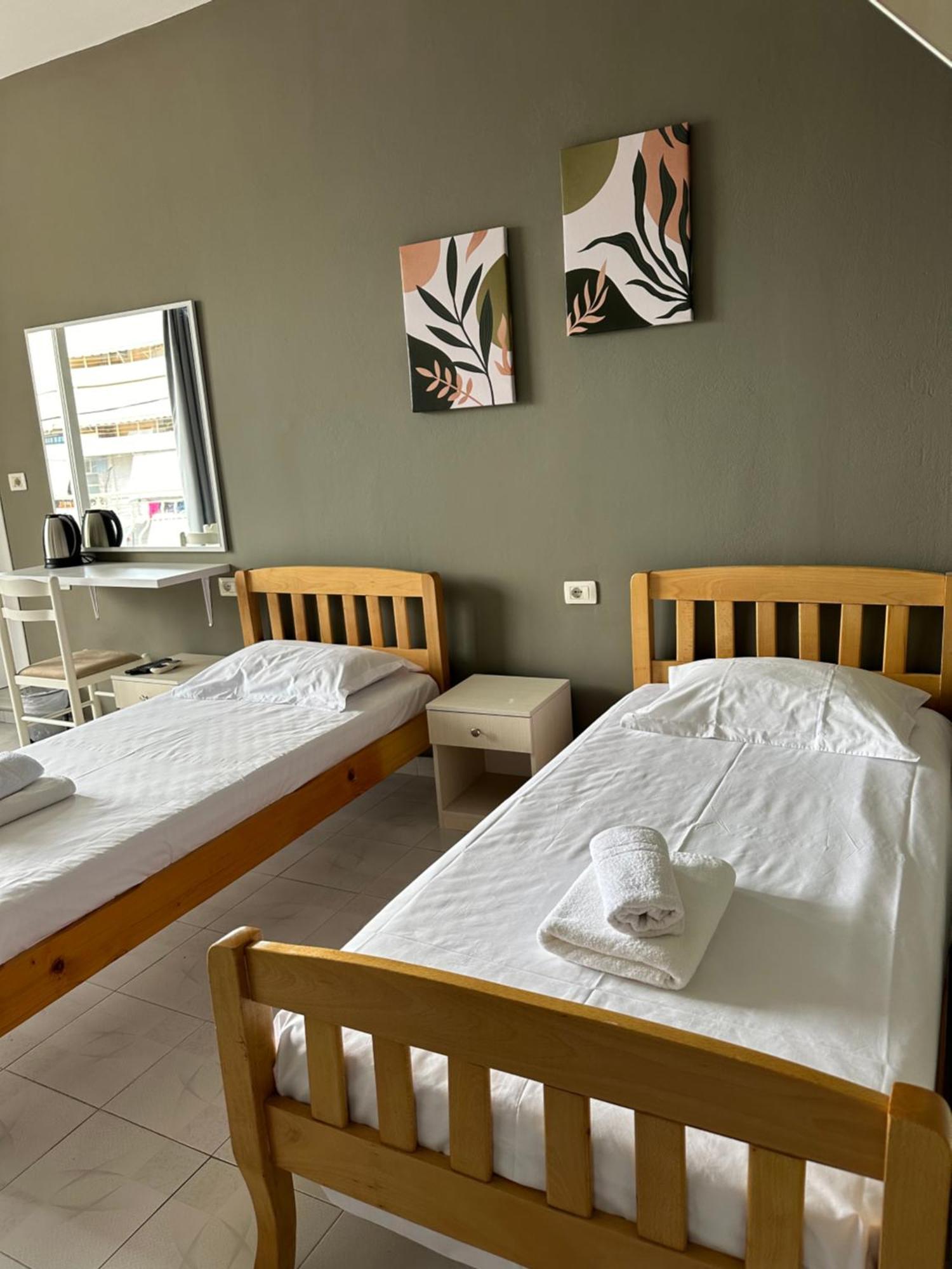 Olivias Apartments City Center Sarandë Eksteriør bilde